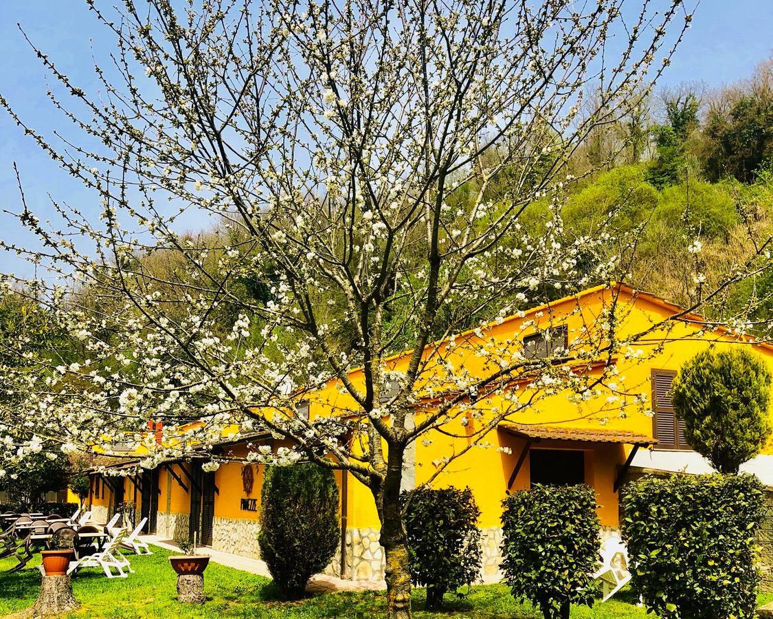 הוילה Grotte di Castro Agriturismo Pianezze מראה חיצוני תמונה